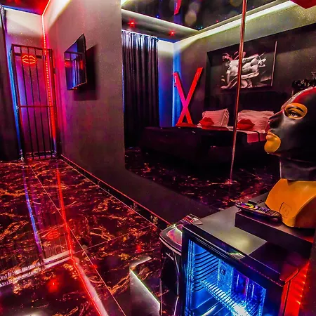 Romeo Nights - - Adults Only 3*