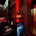 Romeo Nights - Private - Adults Only Bukarest
