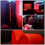 Romeo Nights - Private - Adults Only 3* Bukarest