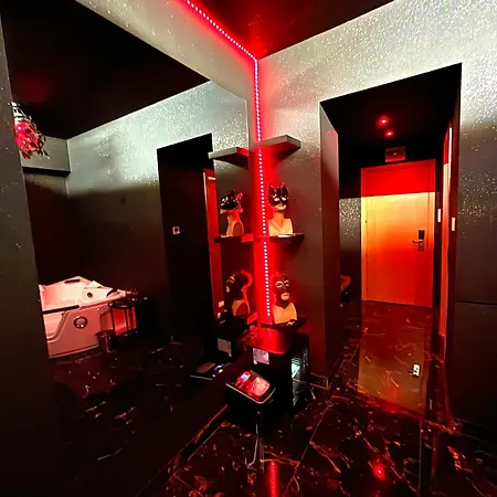 Отель для свиданий Romeo Nights - Private - Adults Only