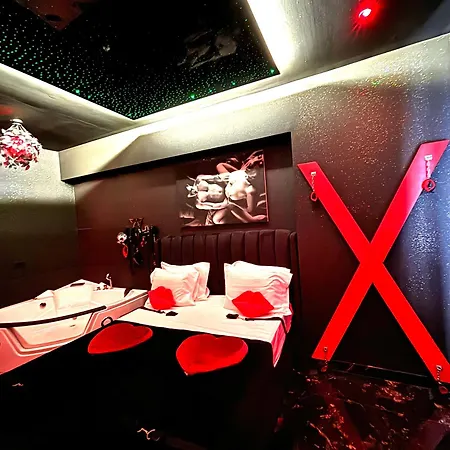 Romeo Nights - Private - Adults Only Hotel del amor 3*