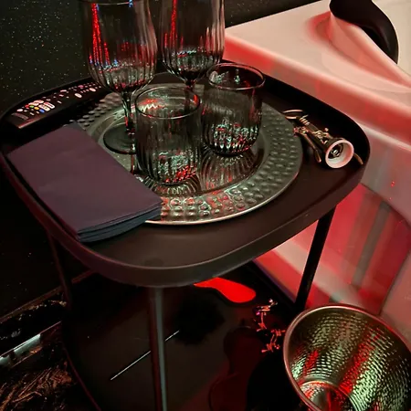 Love hotel Romeo Nights - - Adults Only