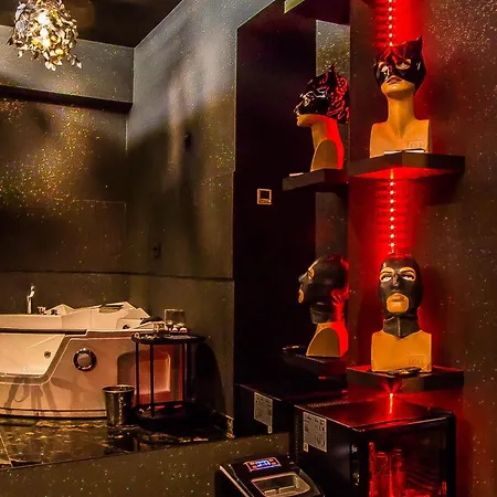 Romeo Nights - Private - Adults Only