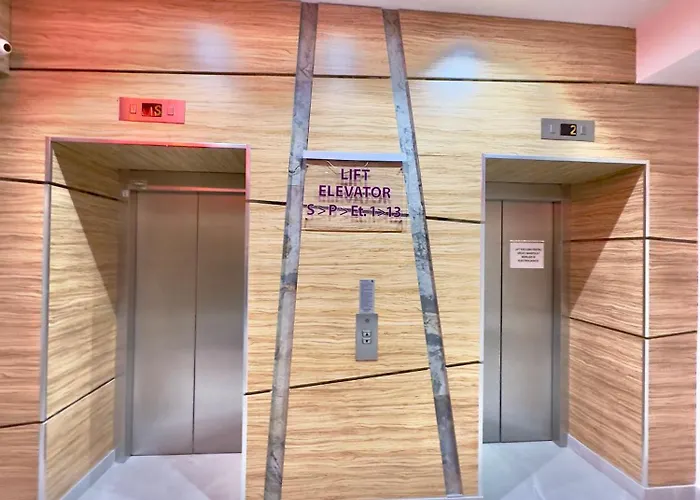 Romeo Nights - Private - Adults Only بوخارست