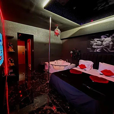 Romeo Nights - Private - Adults Only Hodinový hotel