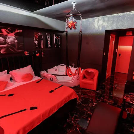 Hodinový hotel Romeo Nights - Private - Adults Only 3*