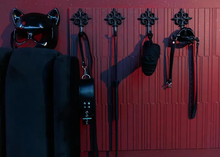 Romeo Nights - Private - Adults Only 러브호텔